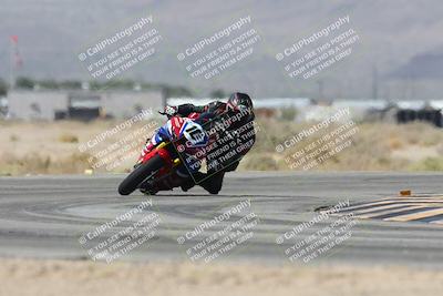 media/Oct-02-2025-Racers Edge (Thu) [[2c91cb6ab3]]/2-A Group/Session 3-Turn 4 Part 2 (1145am)/